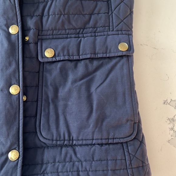 Vineyard Vines Vest - Picture 3 of 6